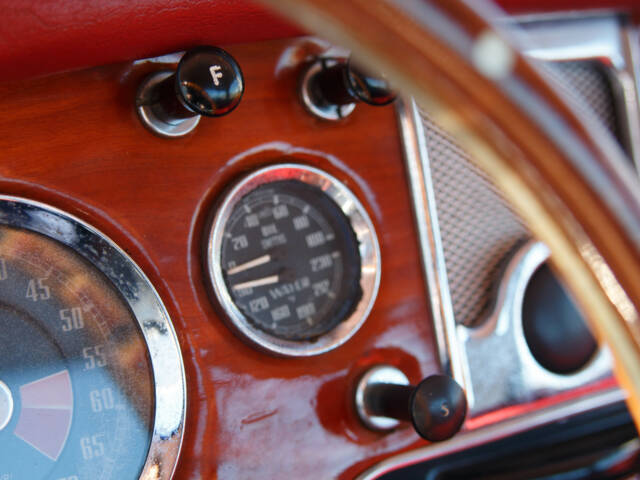 MG MGA 1500