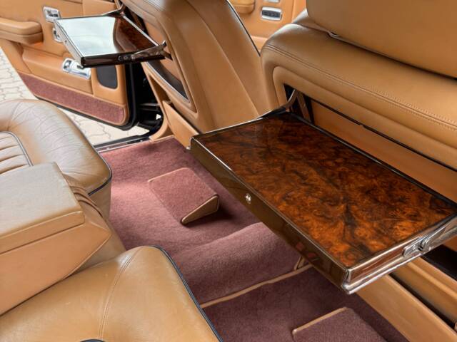 Rolls-Royce Silver Spur