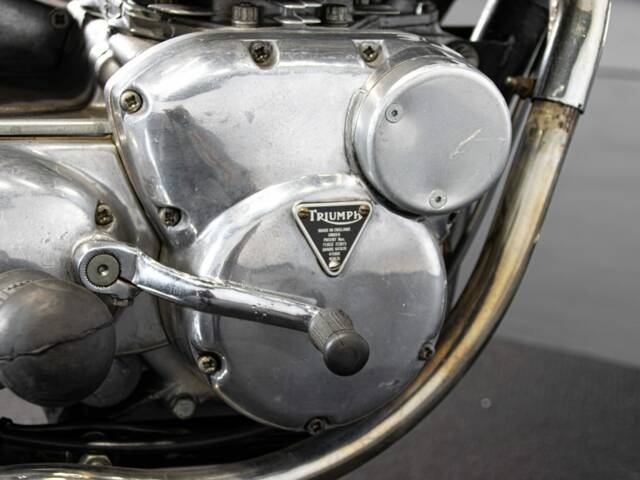 Triumph T 150 V Trident