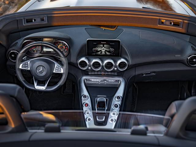 Mercedes-AMG GT-C Roadster