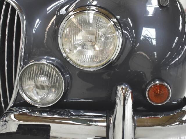 Jaguar Mk II 3.8