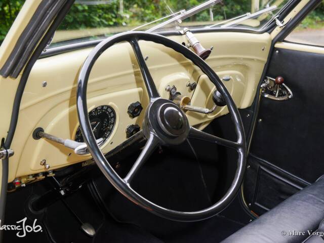 Peugeot 402 Eclipse