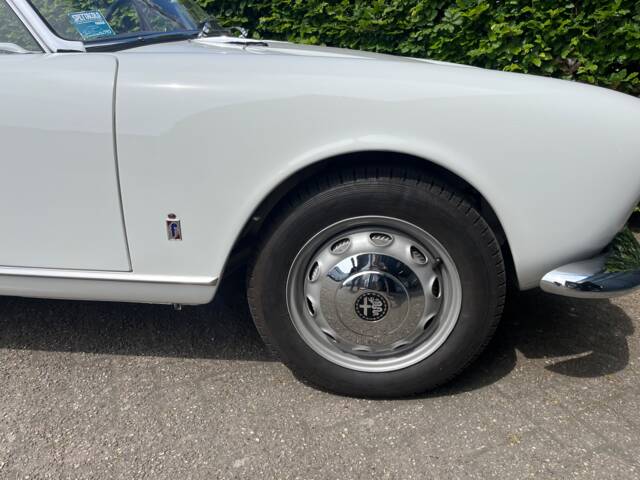 Alfa Romeo Giulia 1600 Spider