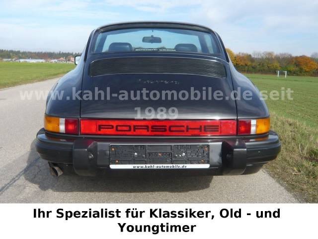 Porsche 911 Carrera 3.2