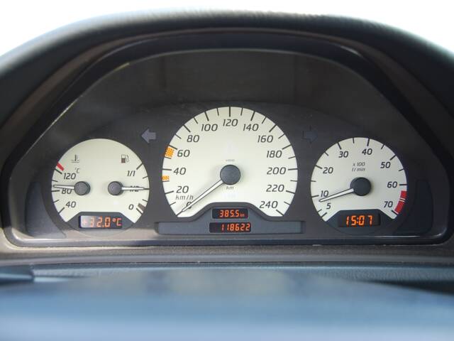 Mercedes-Benz CLK 200