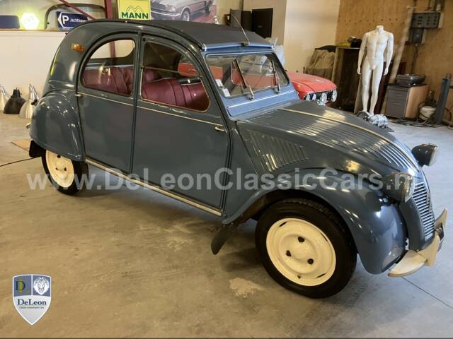 Image 1/4 de Citroën 2 CV (1958)