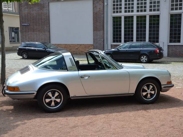 Porsche 911 2.2 S