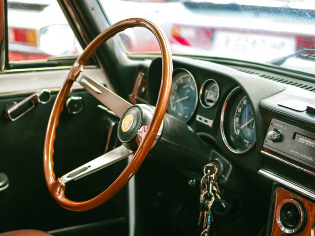Alfa Romeo Giulia Nuova Super 1600