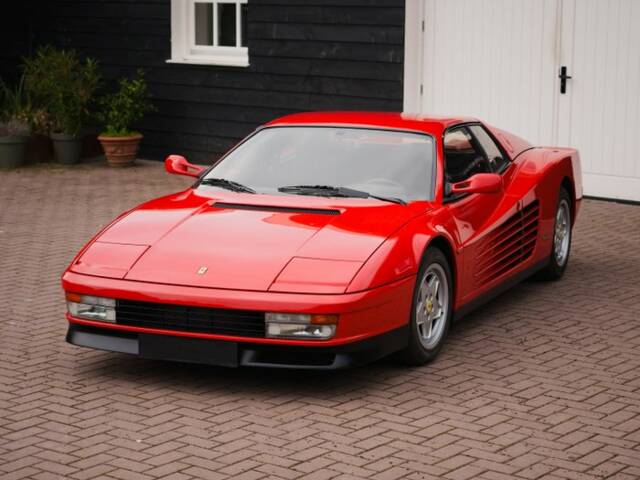 Imagen 1/7 de Ferrari Testarossa (1992)