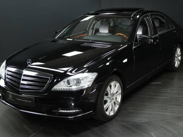 Afbeelding 1/78 van Mercedes-Benz S 600 L (2010)