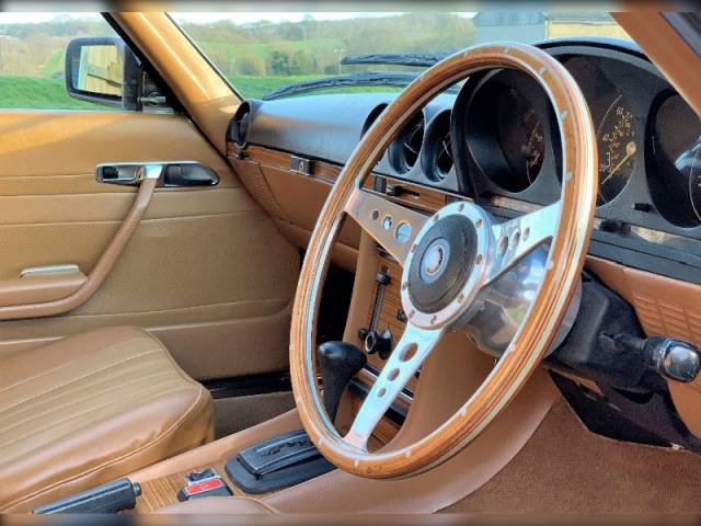 Mercedes-Benz 500 SL