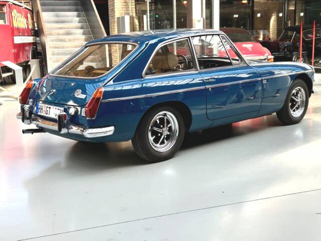 MG MGB GT