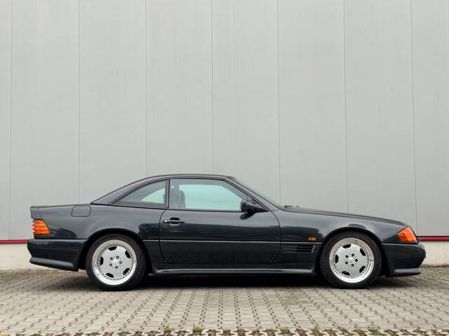 Mercedes-Benz 500 SL 6.0 AMG