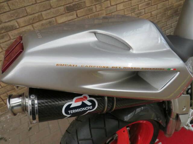 Ducati 916 Senna I