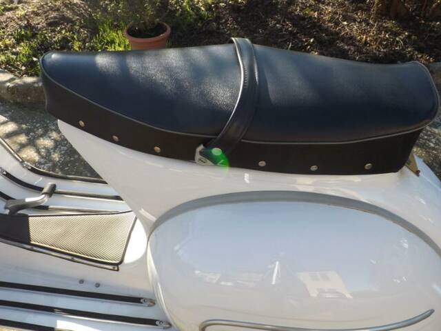 Piaggio Vespa 160 GS