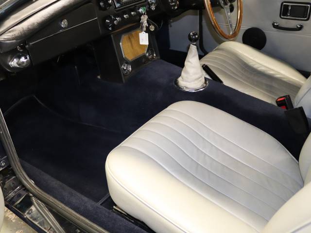 MG MGB