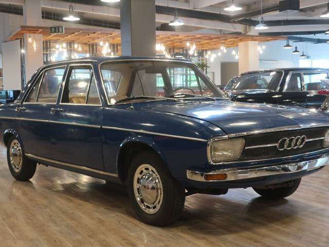 Bild 1/33 von Audi 100 (L) (1972)