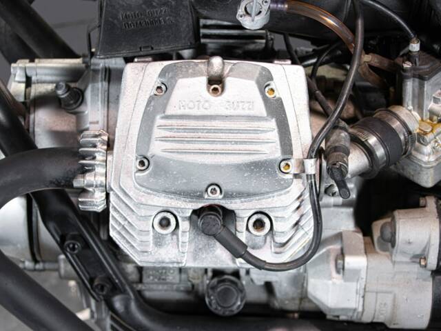 Moto Guzzi V 35 III