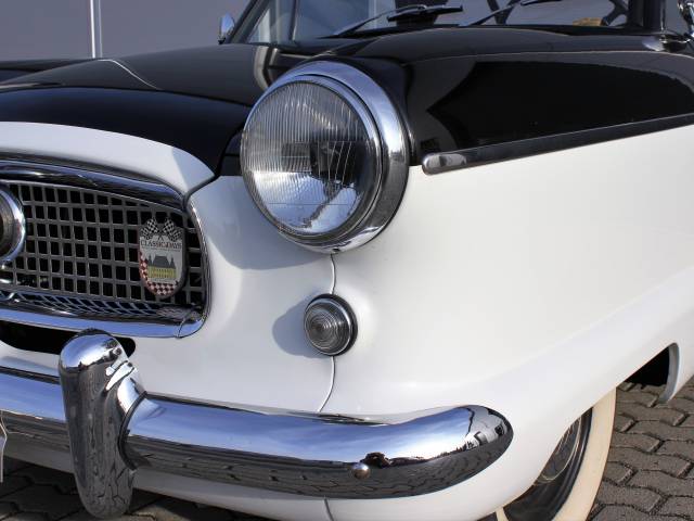 Nash Metropolitan