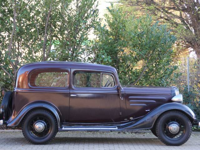 Chevrolet Standard DC