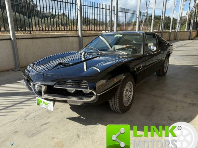 Image 1/10 of Alfa Romeo Montreal (1972)