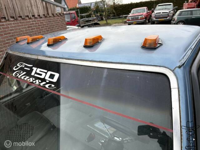 Ford F-150 XL