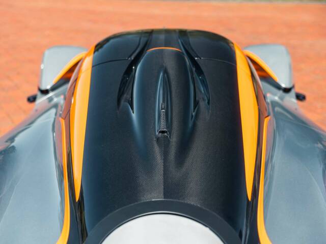 Aston Martin Valkyrie AMR Pro
