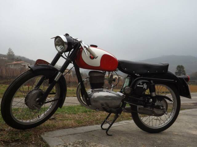 Gilera 150 Sport