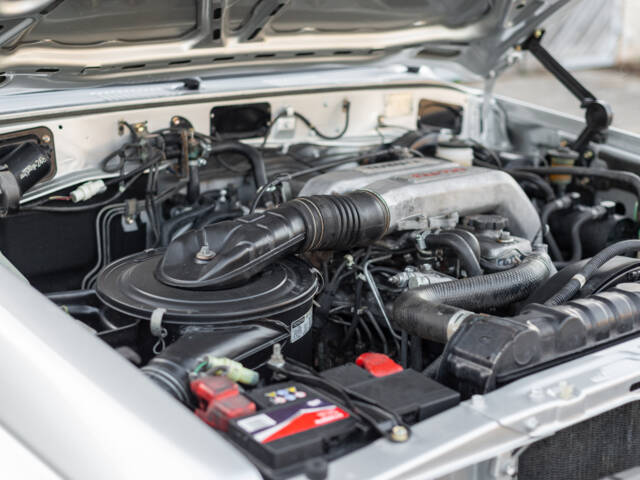 Toyota Land Cruiser HJ61 GX