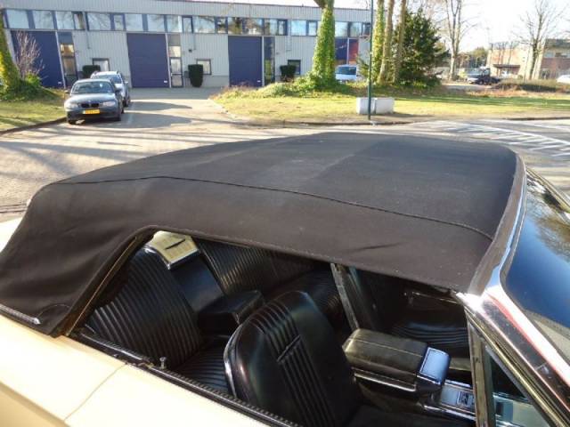 Ford Thunderbird