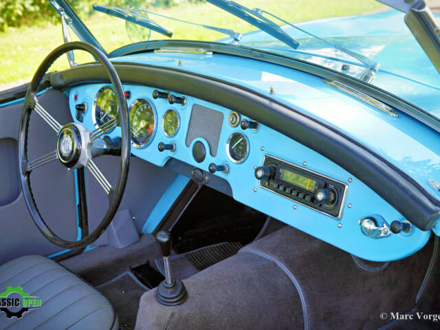 MG MGA 1500