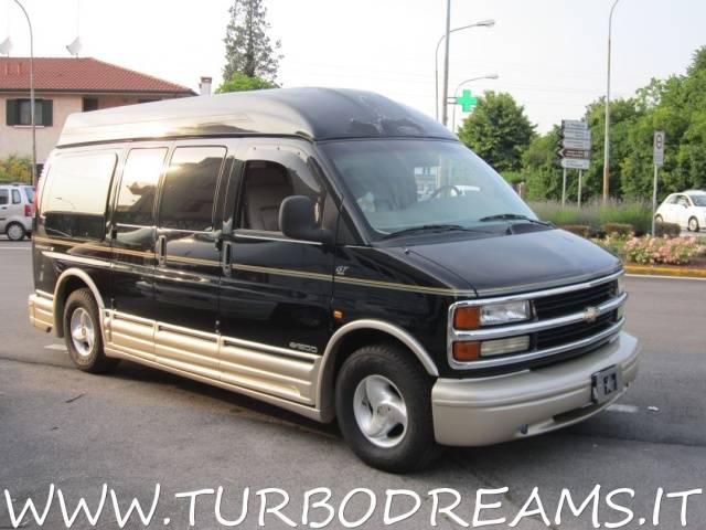 Image 1/16 of Chevrolet Express 350 (1997)