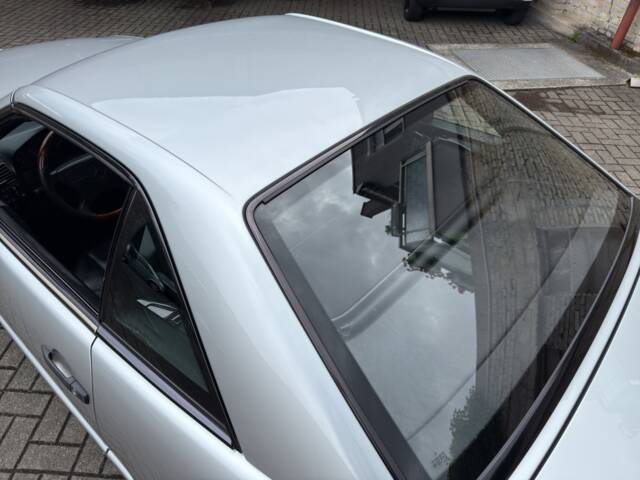 Mercedes-Benz SL 320