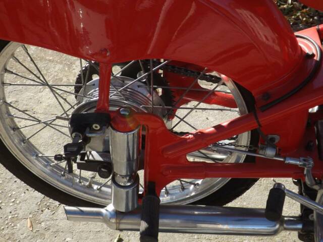 Rumi 125 Super Sport