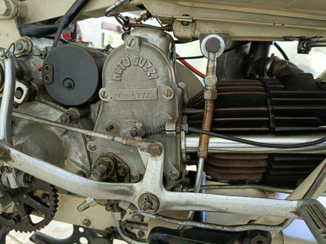 Moto Guzzi Superalce