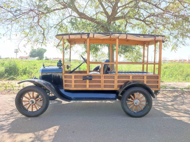 Image 1/50 de Ford Model T Panel Wagon (1922)