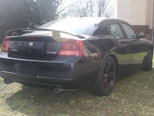 Dodge Charger SRT8