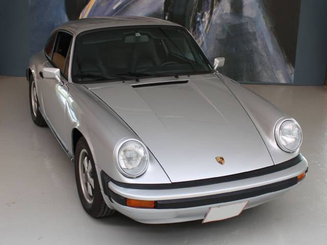 Porsche 911 2.7