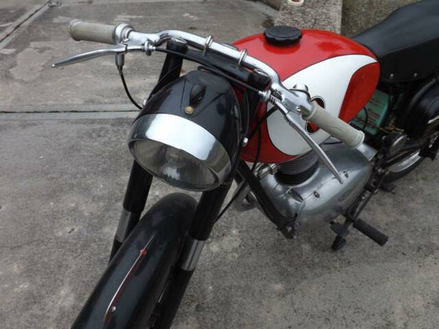 Gilera 150 Sport