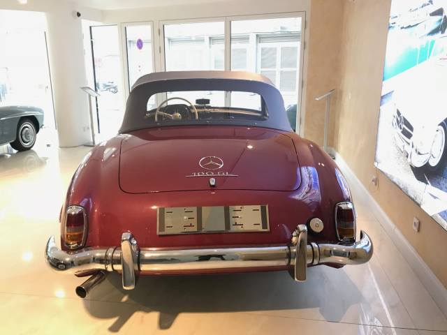 Mercedes-Benz 190 SL