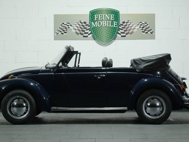 Volkswagen Beetle 1303 LS - Volkswagen Käfer 1303 LS Fuel Injection Cabrio