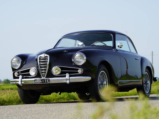 Image 1/74 of Alfa Romeo 1900 C Super Sprint Berlina (1954)