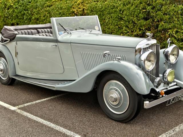 Image 1/50 of Bentley 3 1&#x2F;2 Liter Park Ward DHC (1934)