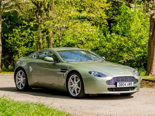 Imagen 1/14 de Aston Martin Vantage (2007)