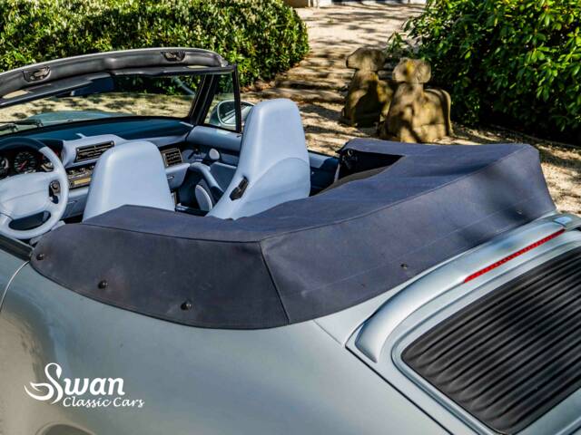 Porsche 911 Carrera