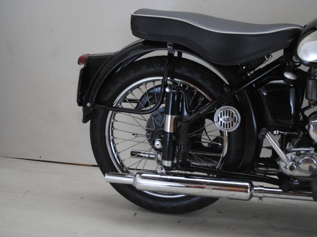 BSA A 10 Golden Flash