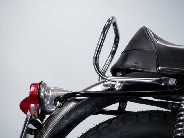 BSA B 44 Victor Grand Prix