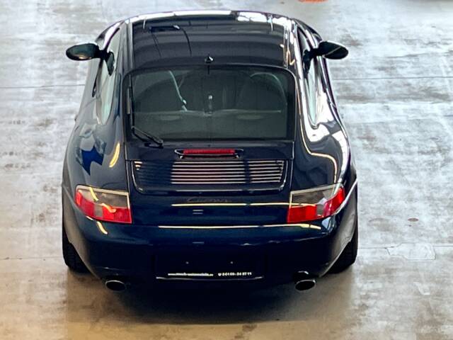 Bild 1/44 von Porsche 911 Carrera (2000)