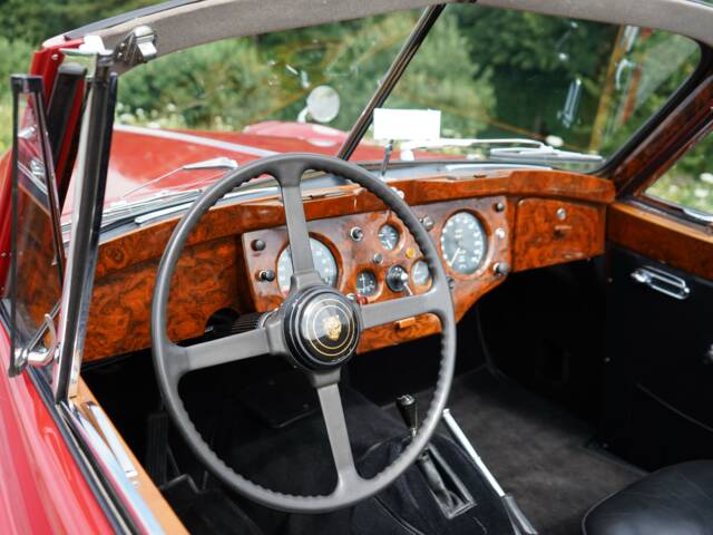 Jaguar XK 140 SE DHC