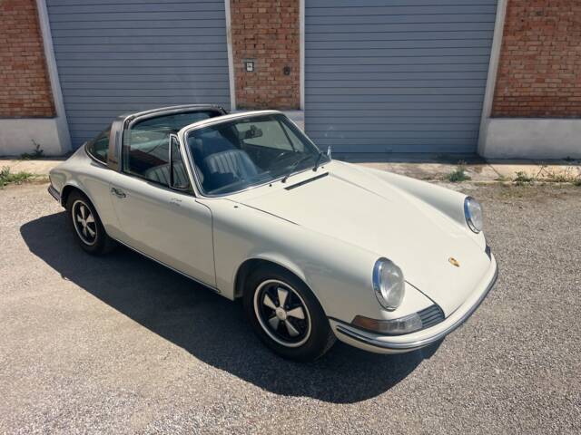 Porsche 911 2.4 T